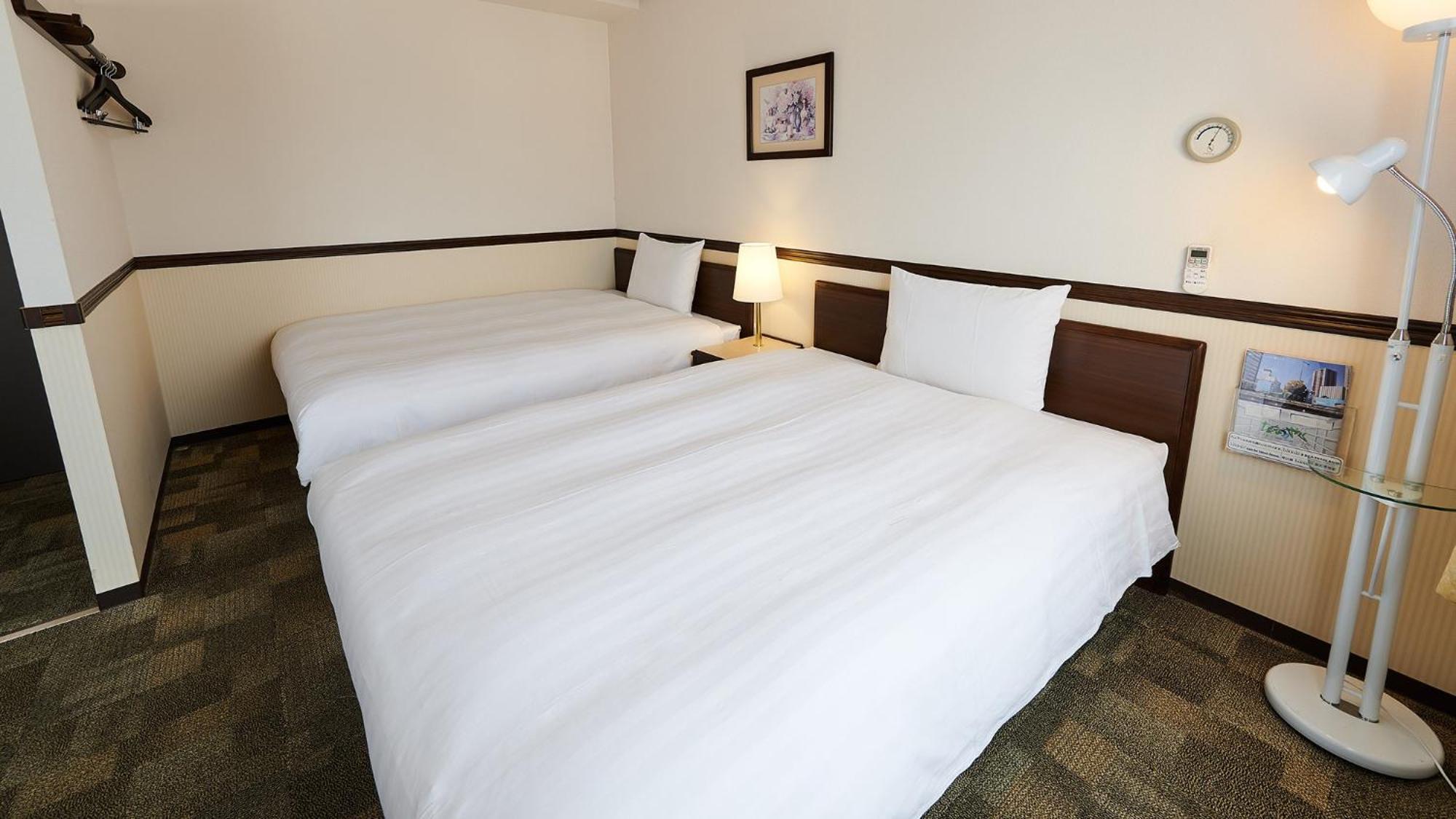 Toyoko Inn Osaka Namba Nippombashi Bagian luar foto